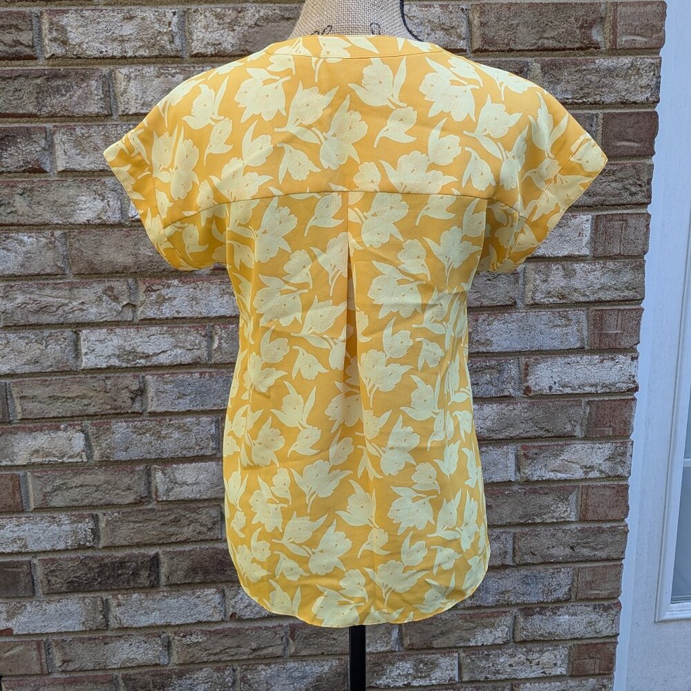 ⭐ Joie Solace Blouse Citrus Split Neck Yellow Floral Print top size XXS - Picture 5 of 16